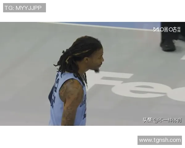 莫兰特包揽灰熊队史揭幕战得分纪录前四位 44 37 35 34分尽显领袖风范